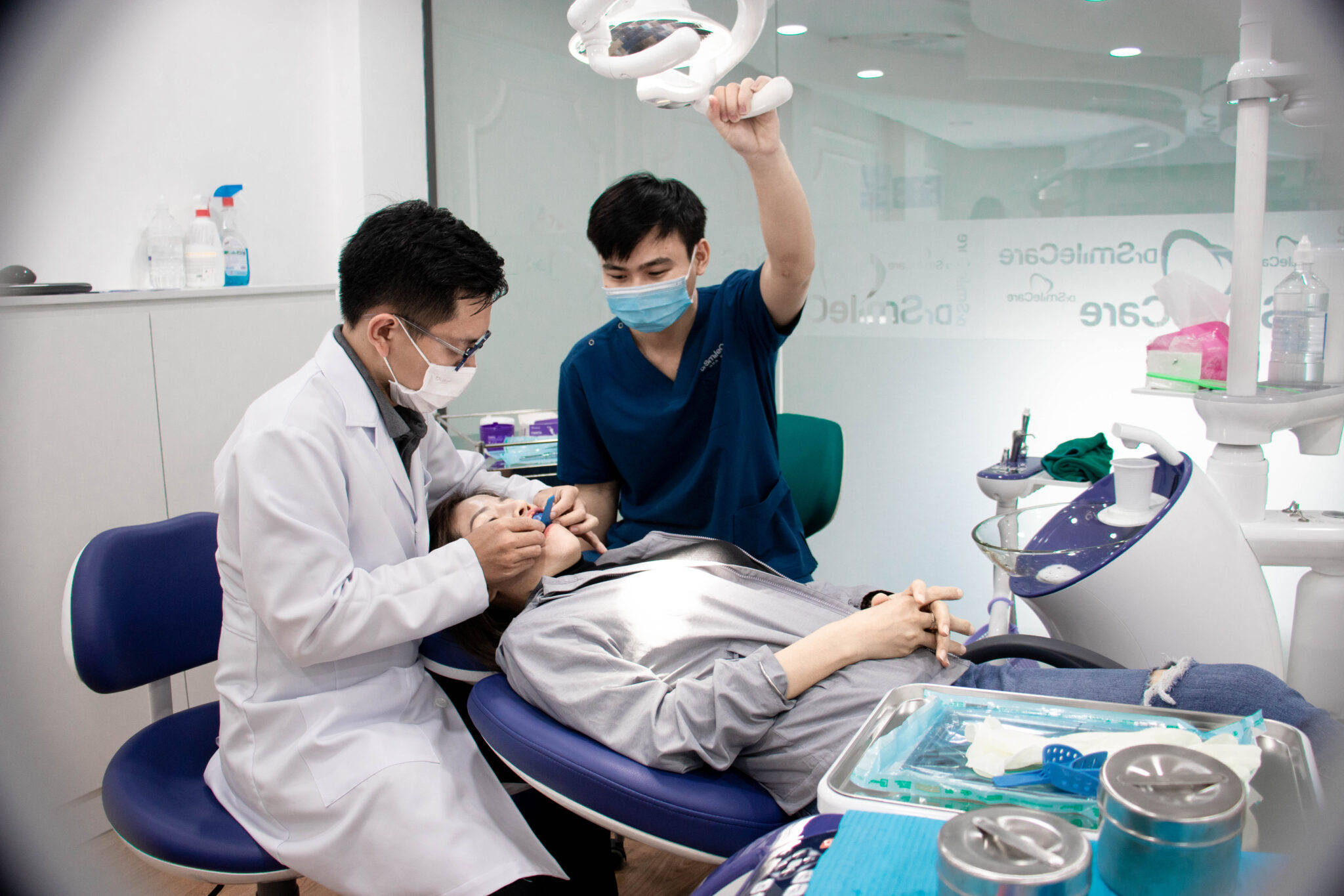 nha khoa bác sĩ Cao Hữu Duy